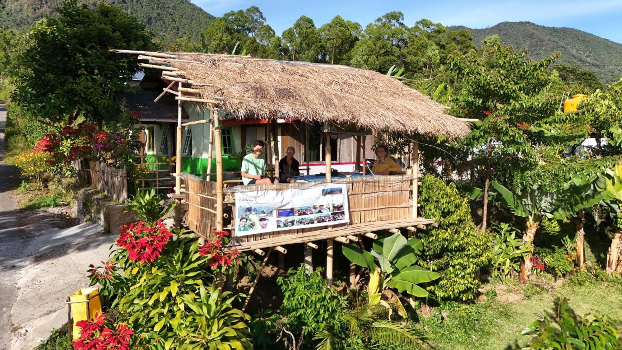 Karleta Homestay Ruteng Quarto foto